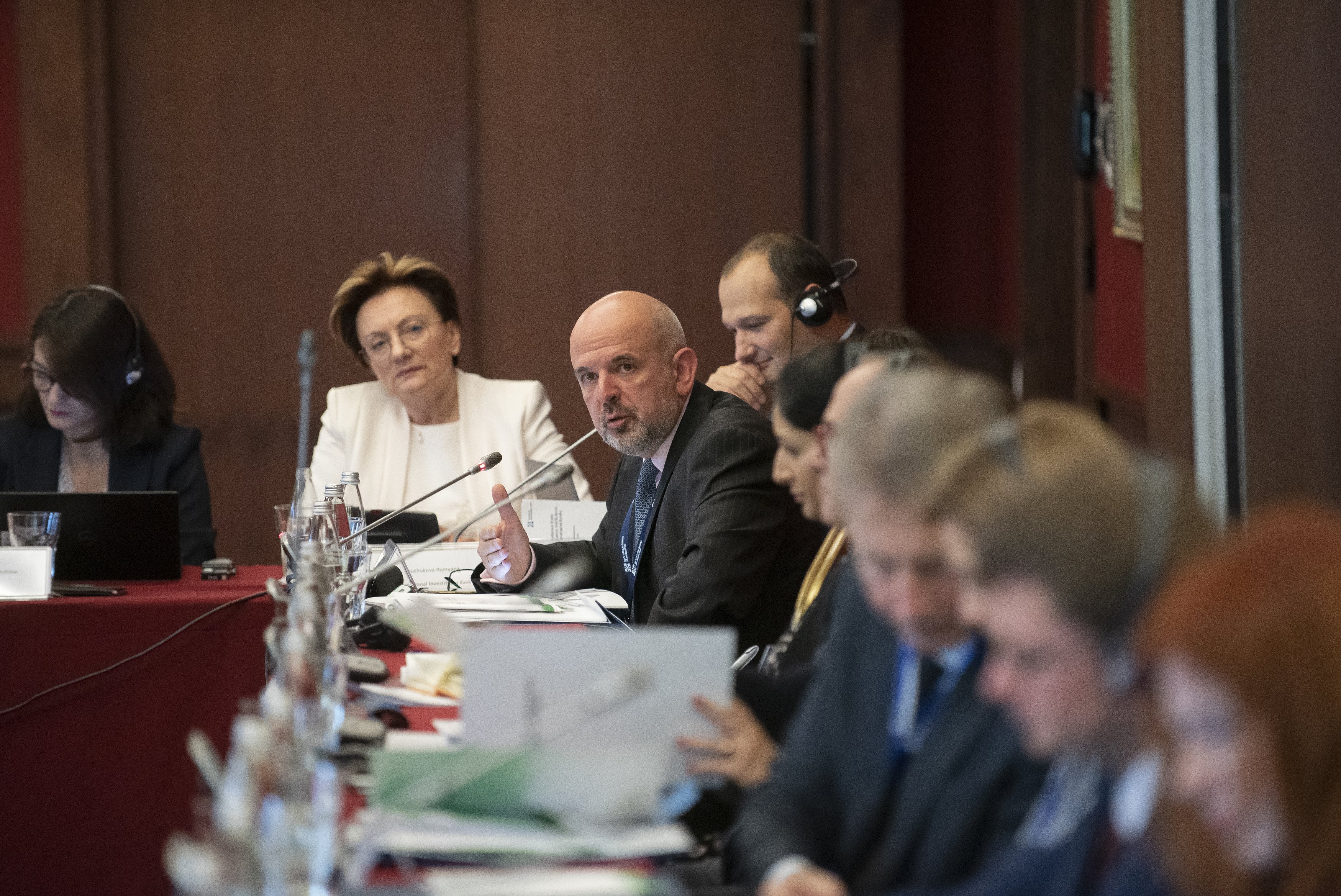 Професионална конференция съвместно с Международната инвести