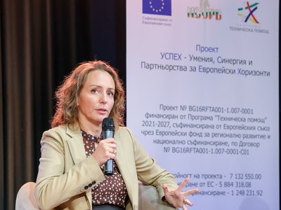 Деляна Иванова