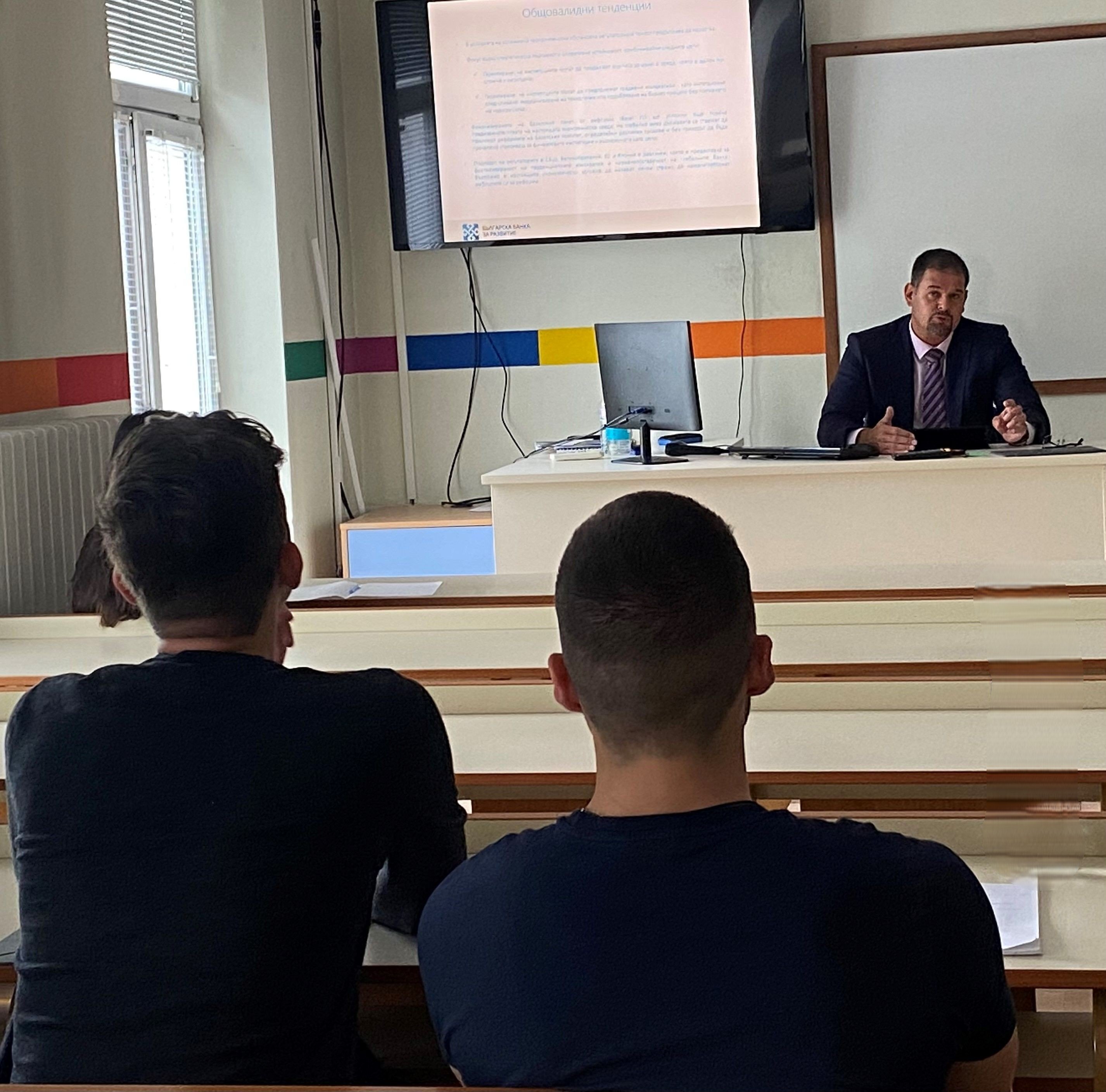 BDB’s Executive Director, Iliya Karanikolov, presented the c