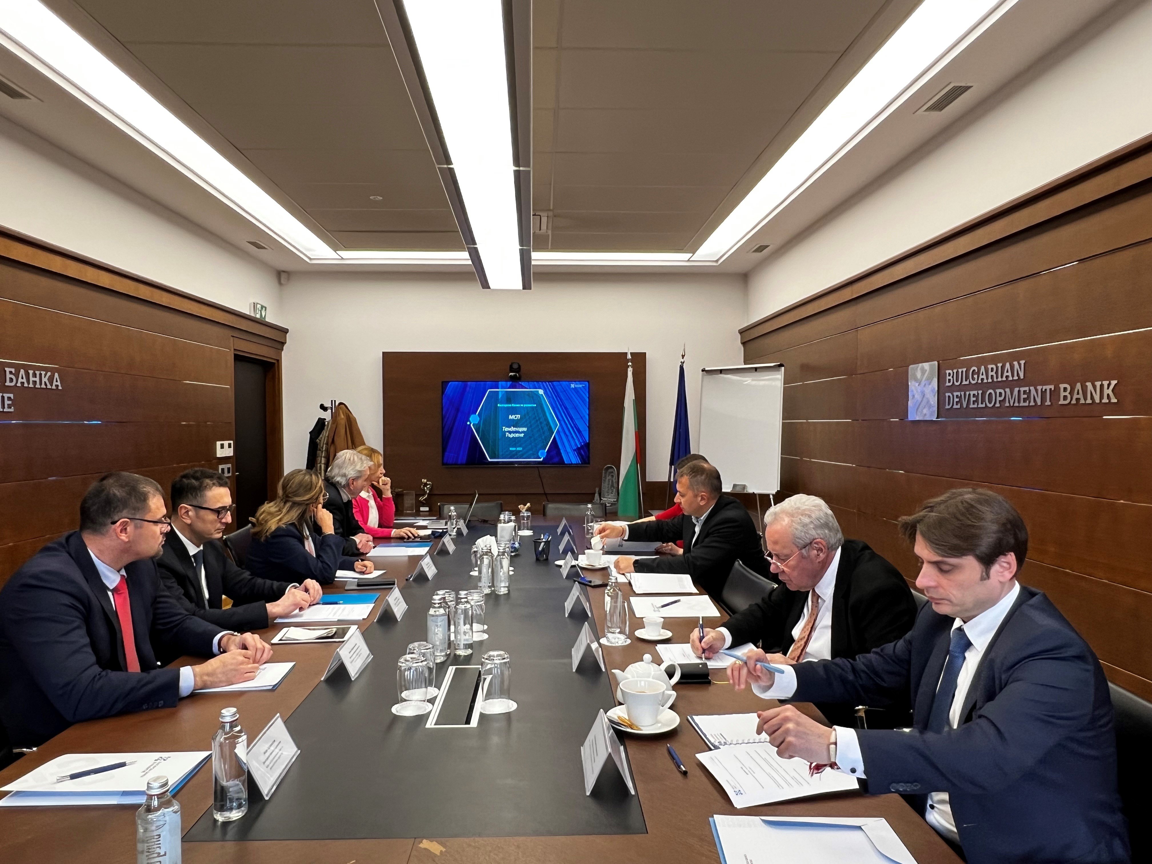 BDB discusses with employers' organizations complementary an