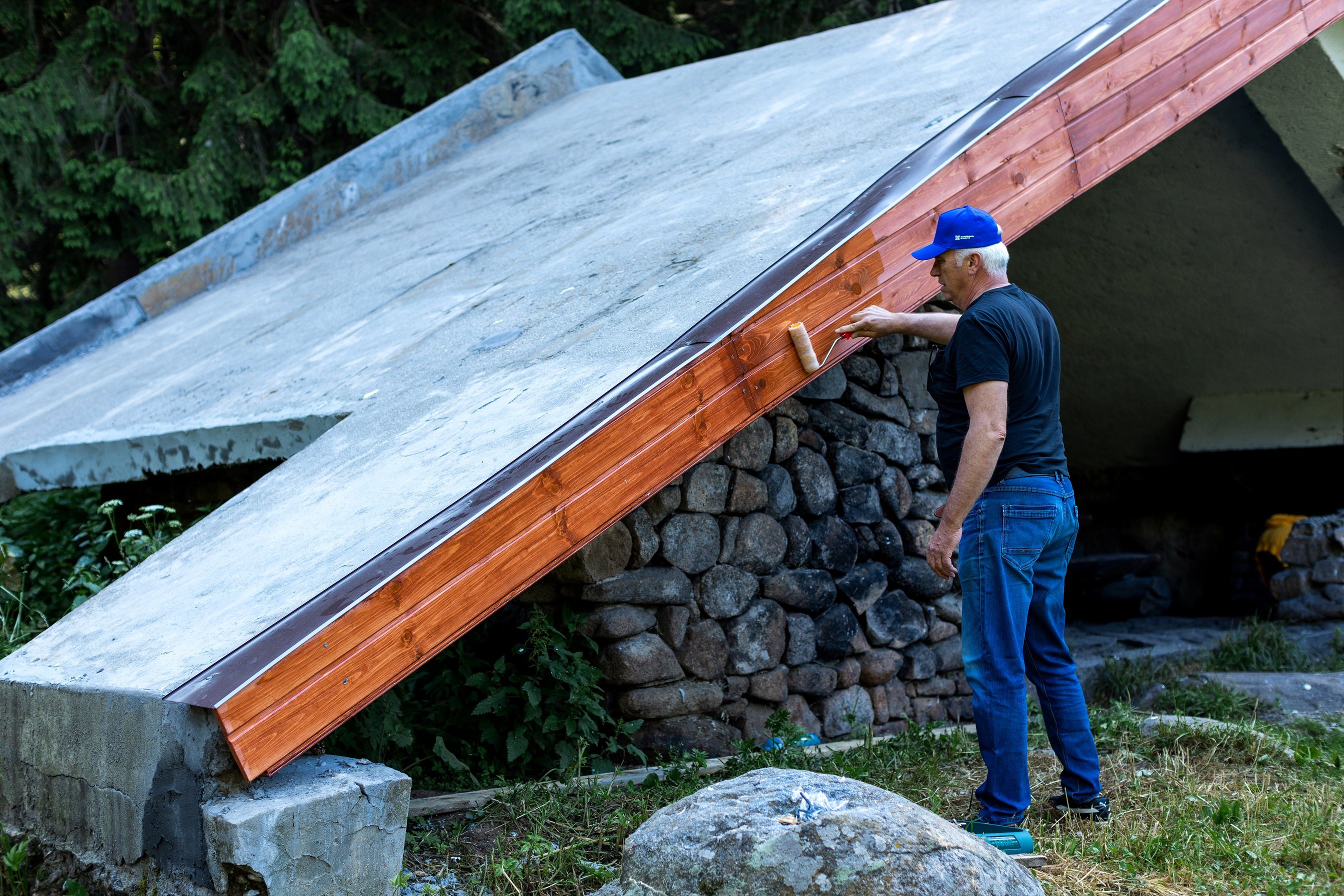 BDB's eco action to renovate the shelter and park equipment 