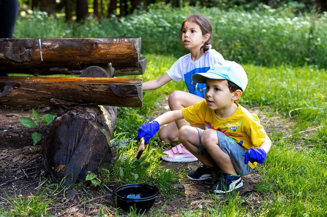 BDB's eco action to renovate the shelter and park equipment 