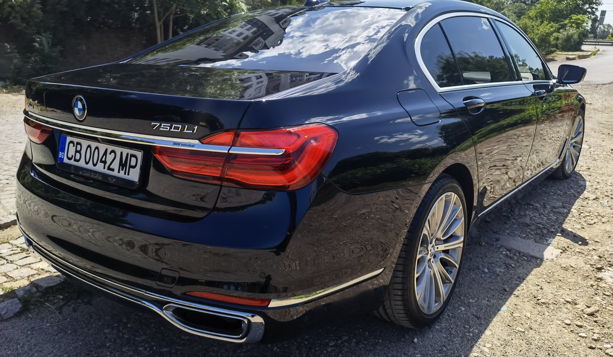 ББР провежда повторен търг за продажба на луксозен автомобил