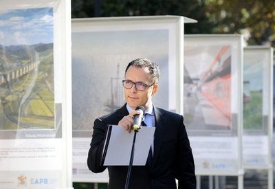 Банки за развитие от 13 държави представиха свои проекти на фотоизложба в София