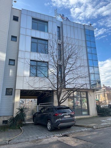 Поземлен имот с площ 834 кв.м в гр. Хасково, ул. „Славянска“