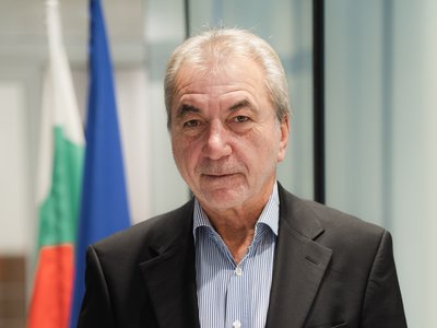 Росен Карадимов пред БНТ: Банките за развитие са изключително важни в условията на криза