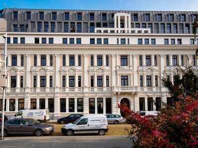 сграда, банка, финансиране