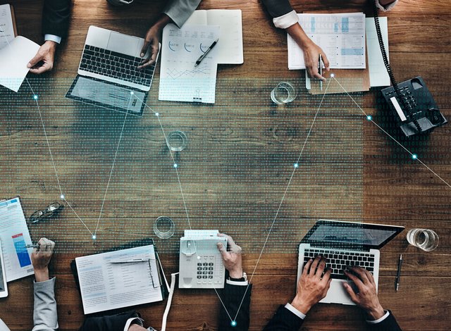 Видове търговци и търговски дружества